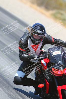 media/Mar-20-2025-Racers Edge (Thu) [[0731d8e3a1]]/2-B Group/Session 4 (Turn 3 Inside)/